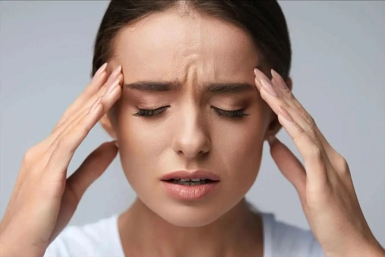 Mal di testa cronico: il cibo insospettabile che lo scatena