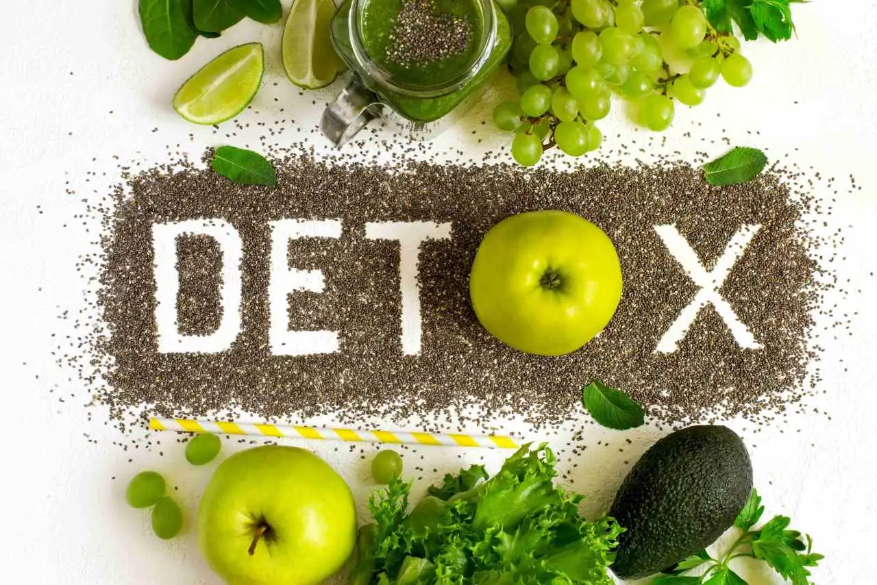 Non esagerare con i succhi detox: i rischi nascosti